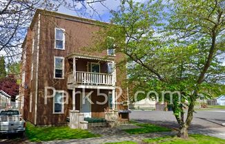 Tacoma Area 2nd Floor 1 Bed 1 Bath Apartment