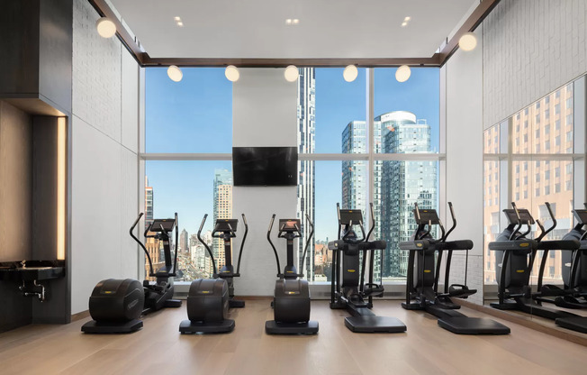 1 bed, 1 bath, 726 sqft, $5,300, Unit 36D