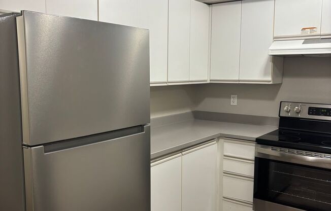 1 bed, 1 bath, 715 sqft, $1,695, Unit 217