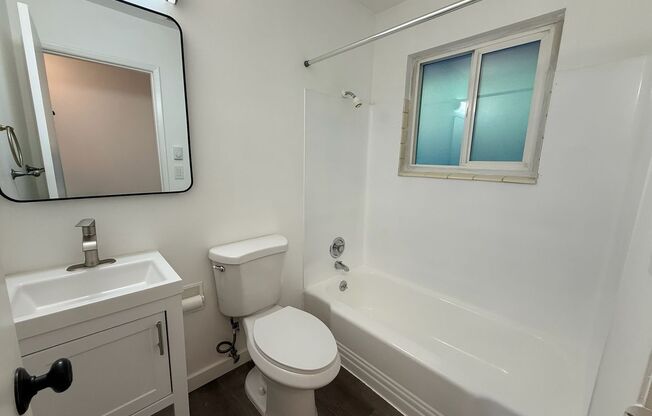 Studio, 1 bath, 475 sqft, $1,345, Unit 312