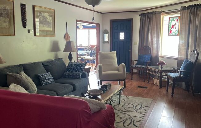 Regency Cove 55+ Gated Community - Stunning 2 bedroom, 1 bathroom for rent, won't last long!!