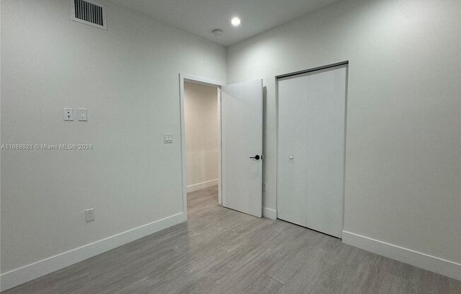 3 beds, 2 baths, 1,000 sqft, $3,600, Unit 1786 SW 9th St apt2 (A11688921)