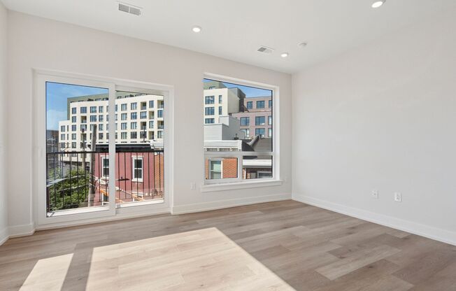 2 beds, 2 baths, 938 sqft, $2,235, Unit Unit 314