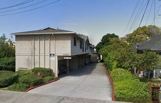 Fully Renovated 2BR/2BA Condo in Prime Hayward Location