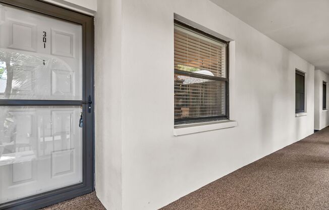 GORGEOUS 2BR/2BATH CONDO IN FARRELL PARK!