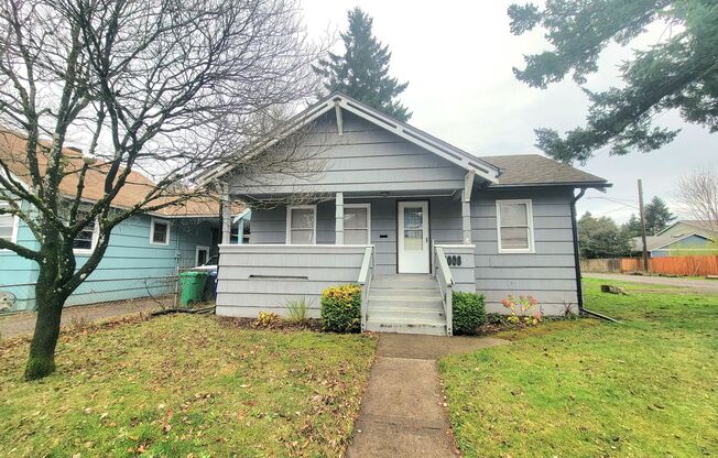 Cozy 1 Bed, 1 Bath Home in Desirable SE Portland