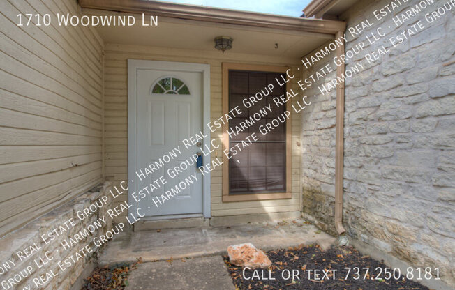 1710 WOODWIND LN