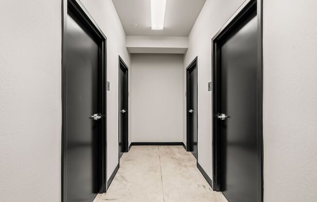 1 bed, 1 bath, 458 sqft, $1,375, Unit 215