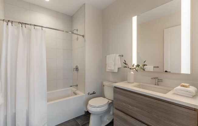 2 beds, 2.5 baths, 1,984 sqft, $22,000, Unit PH-3