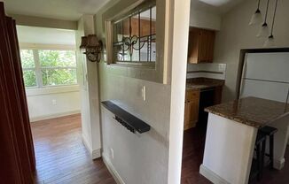 1 bed, 1 bath, $1,550