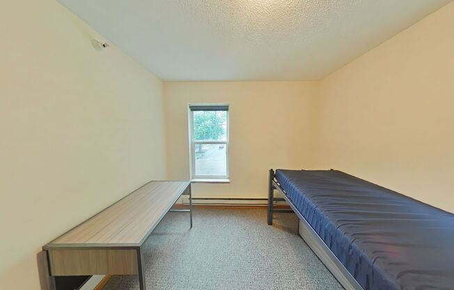 4 beds, 2 baths, $4,500, Unit CV 1-O