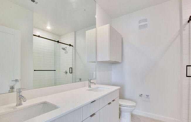2 beds, 2 baths, 1,015 sqft, $1,699, Unit Apartment 407