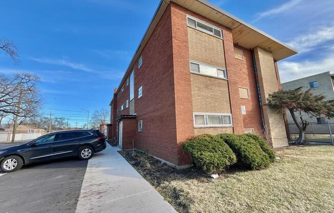 12601 S WINCHESTER AVE