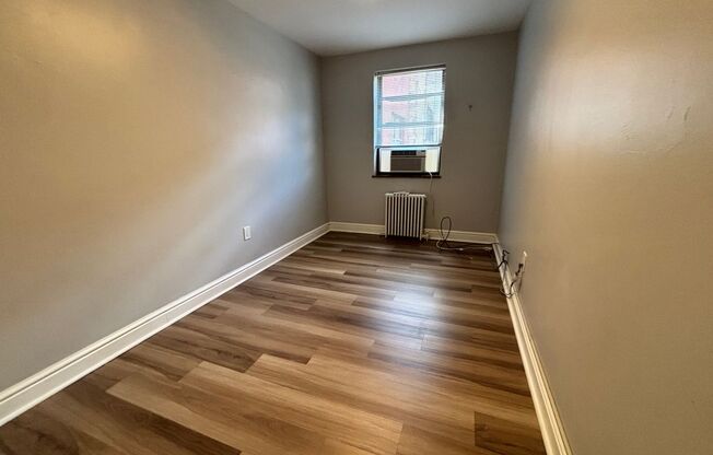 3 beds, 1 bath, 1,000 sqft, $2,390, Unit 6236 Fifth Ave. #200A