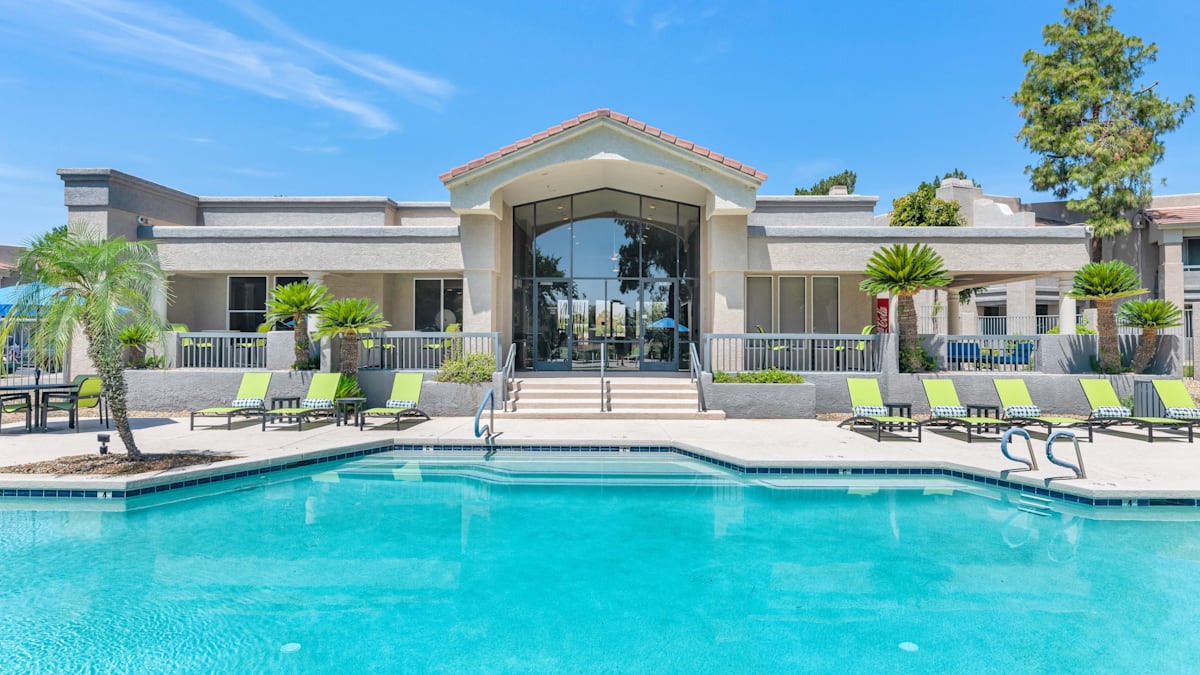 Welcome to Reflections at Gila Springs