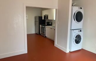 Studio, 1 bath, $1,295, Unit Unit 6