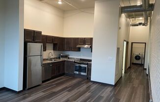 1 bed, 1 bath, 755 sqft, $985, Unit 207