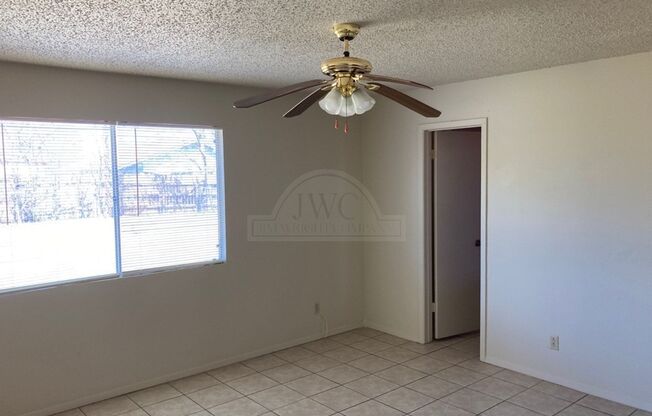 3 beds, 2 baths, $1,395, Unit # GRANT