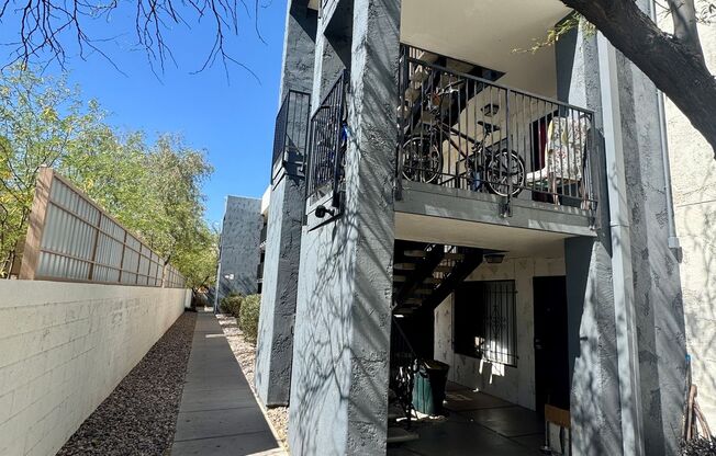 3949 East Monte Vista Drive