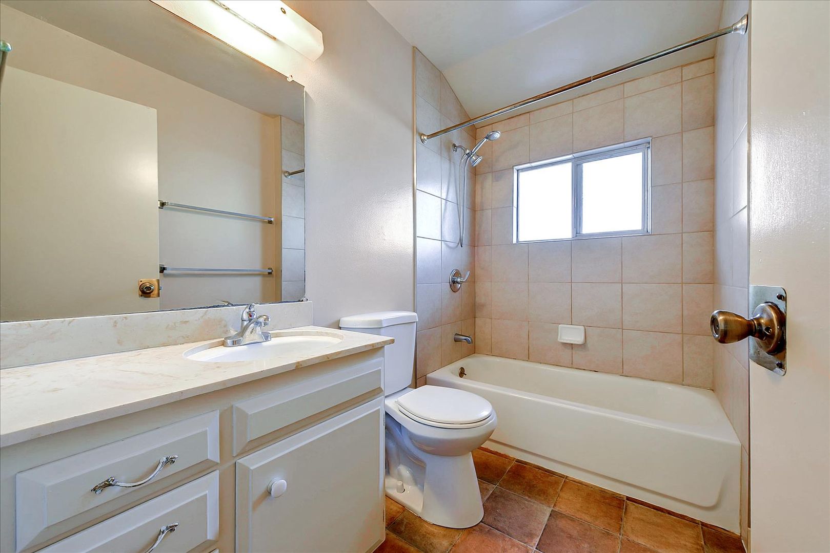 3 beds, 2 baths, $5,500