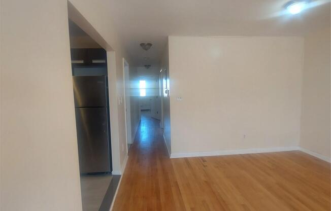 1123 SCHENECTADY AVE