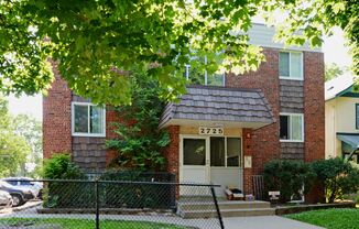 Pleasant Ave 2725