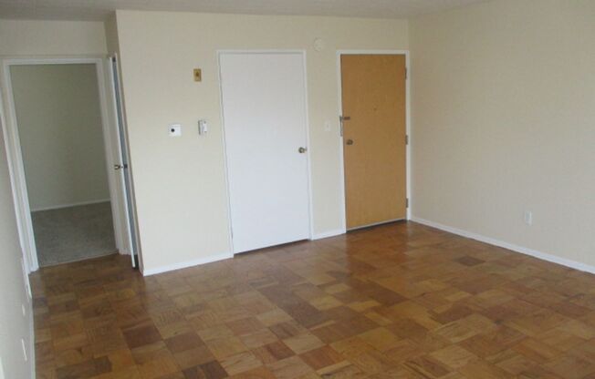 1 bed, 1 bath, 600 sqft, $995, Unit 202