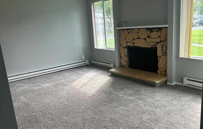 2 beds, 1 bath, 850 sqft, $1,550, Unit 1107 L7