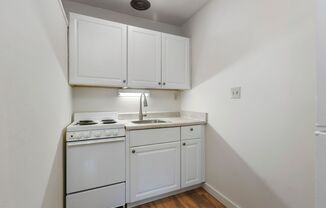 Studio, 1 bath, 385 sqft, $1,195, Unit #5233-6