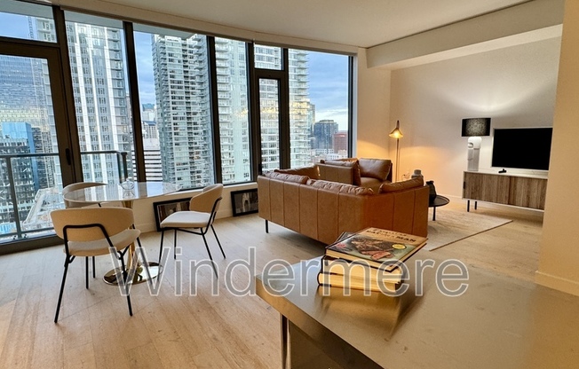 2510 6th Ave Unit # 1006