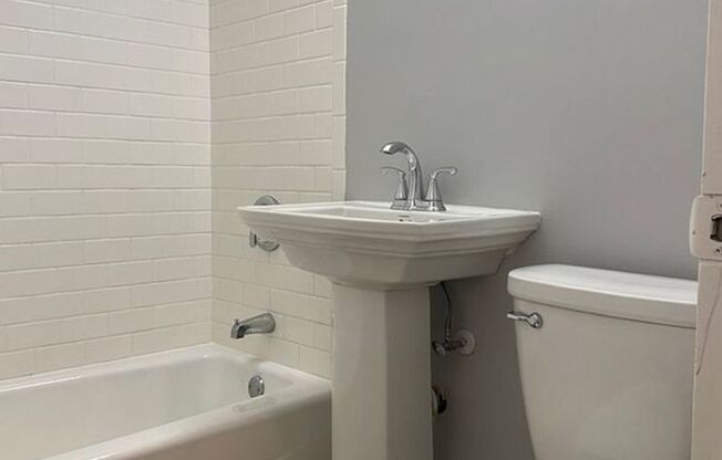 5800-20 107th LLC