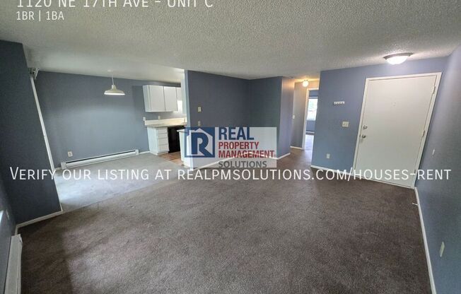 1120 NE 17 AVE