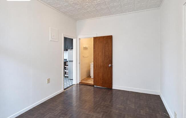 23 72 37 ST