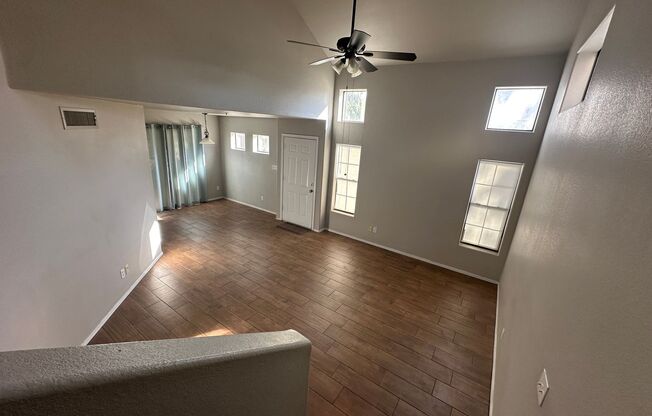 Kyrene and Chandler Blvd, Townhouse, 2 primary bedrooms, 1 car garage, private patio