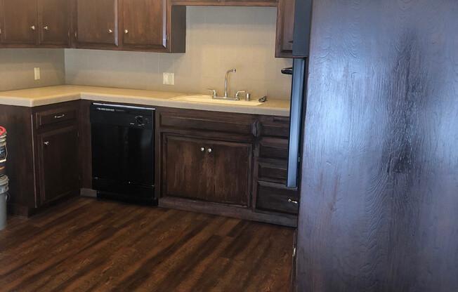 2 beds, 2 baths, 1,047 sqft, $1,285, Unit 5413C