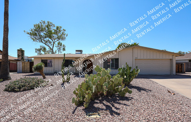 2636 S REYES