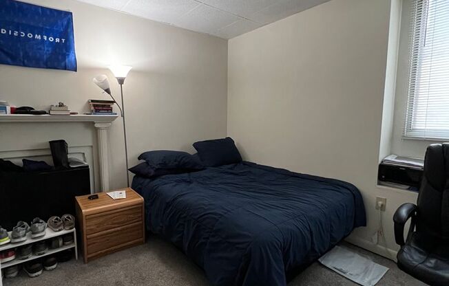 1 bed, 1 bath, 450 sqft, $1,295, Unit 204