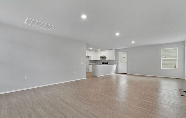 Charming 3 Bed 2 Bath Home in Mission Del Lago