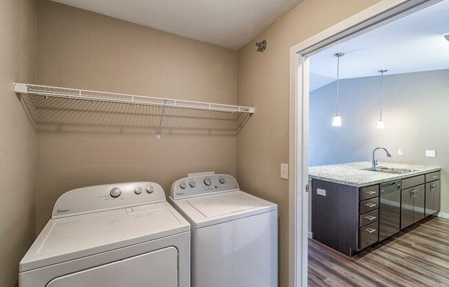 1 bed, 1 bath, 693 sqft, $1,005, Unit 305