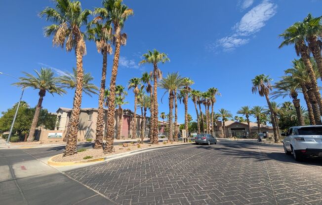 1 bed, 1 bath, $1,350, Unit bldg 22