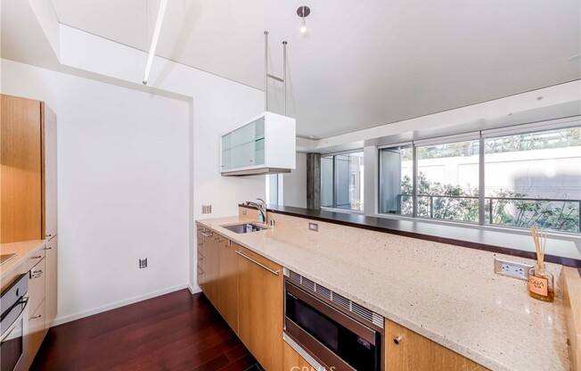 2 beds, 2 baths, 1,480 sqft, $4,100, Unit 320
