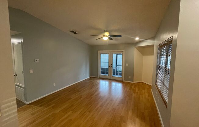 2 beds, 2 baths, $1,750