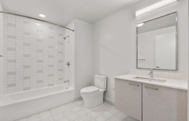 1 bed, 1 bath, 876 sqft, $3,900, Unit 401