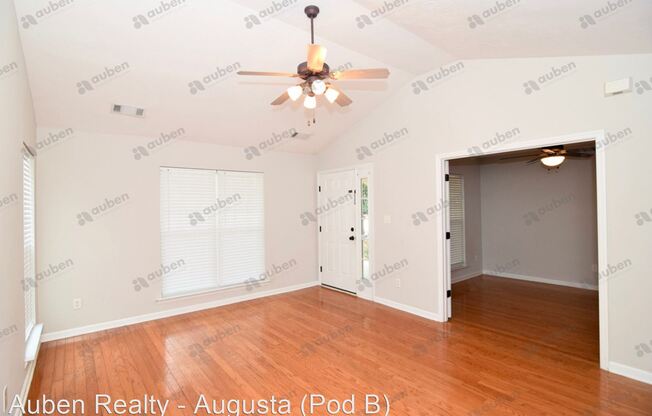 2001 Magnolia Parkway