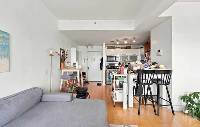343 4th Avenue #5D