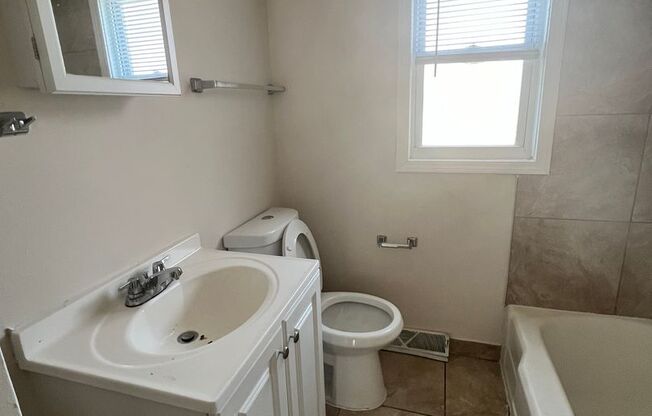 3 Bedroom Home with 1.5 Bathrooms