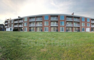 2600 Bushnell St Apt 14