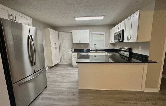 2 beds, 1 bath, $1,450