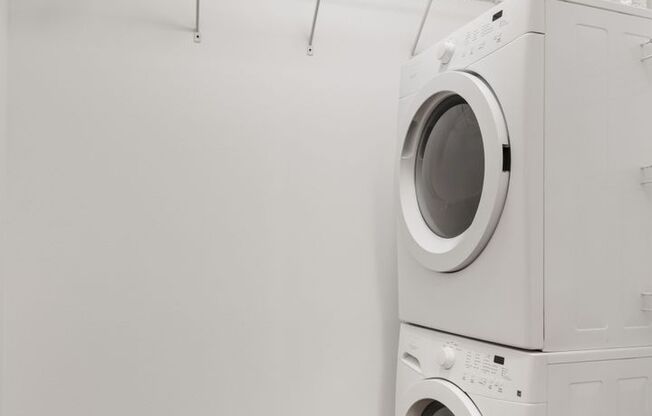 2 beds, 2 baths, 1,021 sqft, $1,520, Unit 419