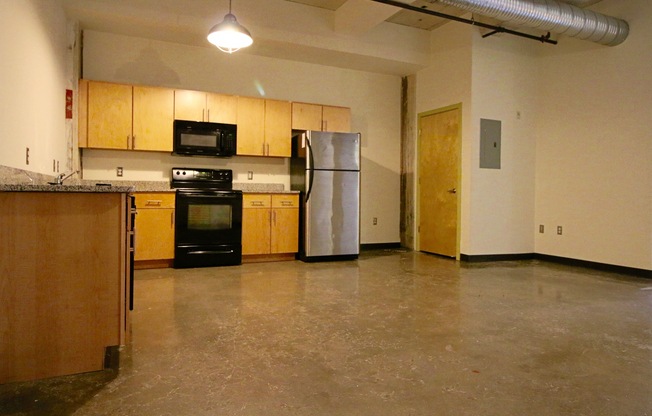 1 bed, 1 bath, 644 sqft, $1,425, Unit APT 1M